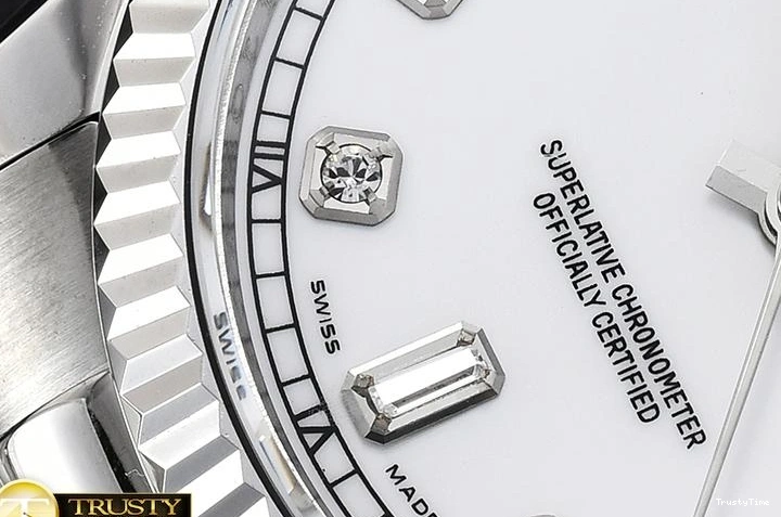 0502 RDD0214D – DayDate 36mm Elegant 683